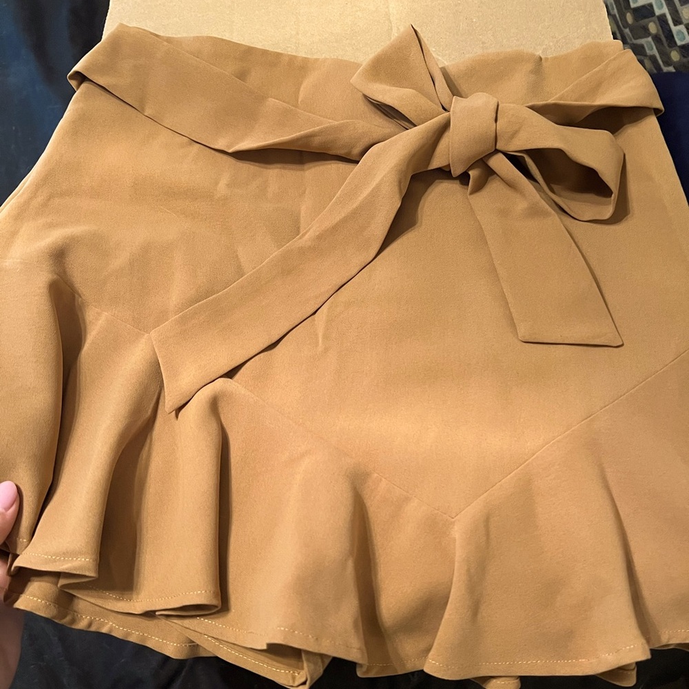 TCEC Camel Skort